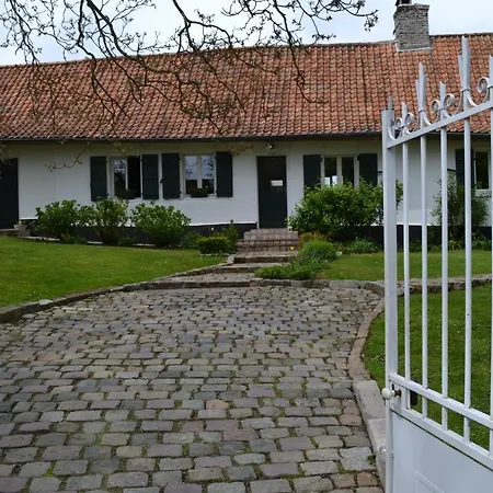 Bed & Breakfast La Longere D'ecottes *